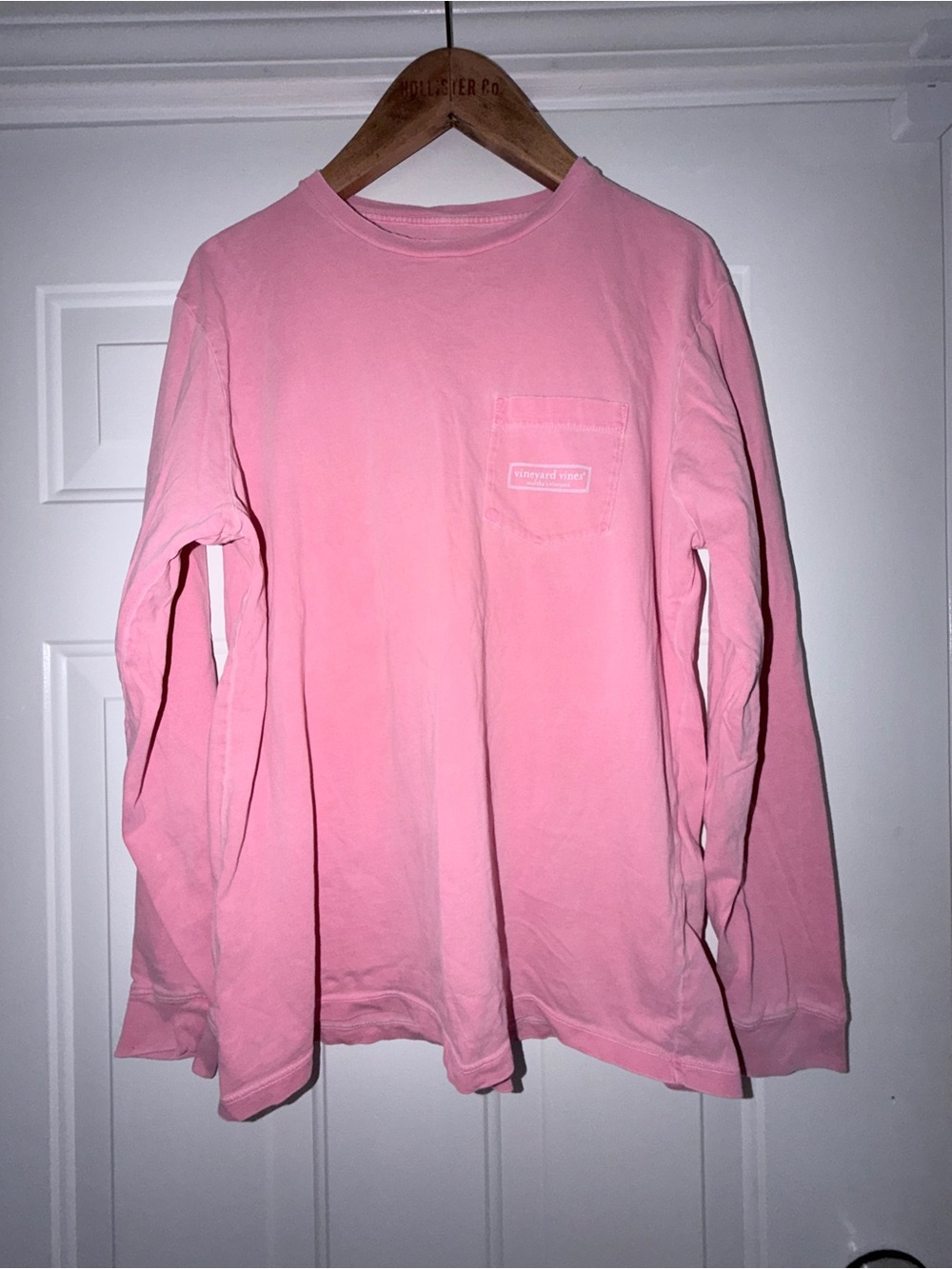 Vineyard Vines Pink Long Sleeve Pocket Tee. Sz M